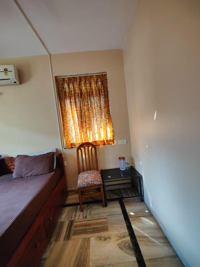 Menezes House Hotel Panaji Ngoại thất bức ảnh