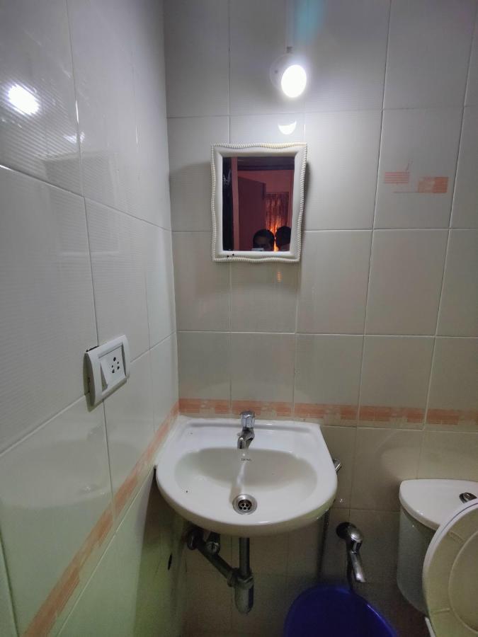 Menezes House Hotel Panaji Ngoại thất bức ảnh