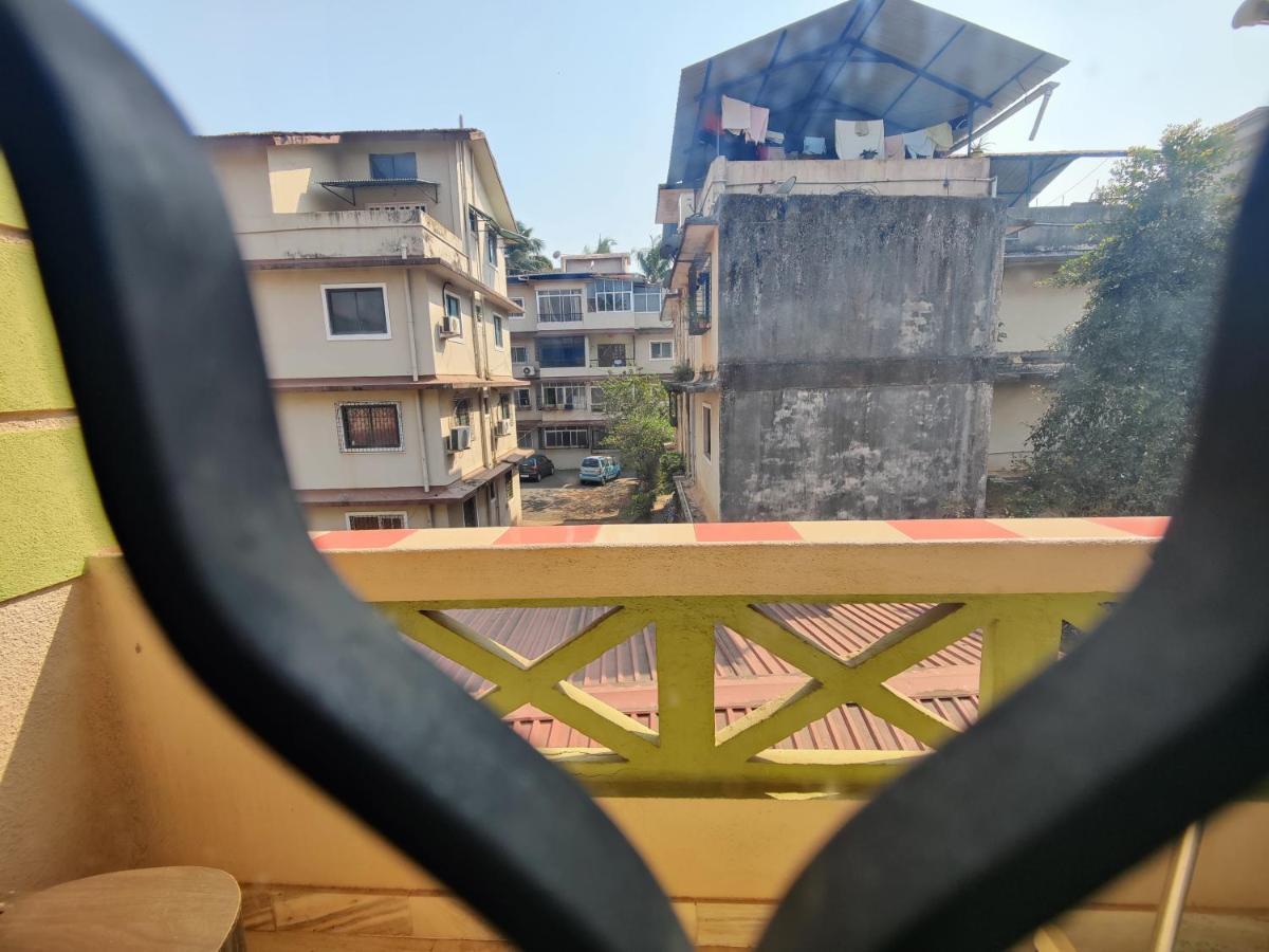 Menezes House Hotel Panaji Ngoại thất bức ảnh