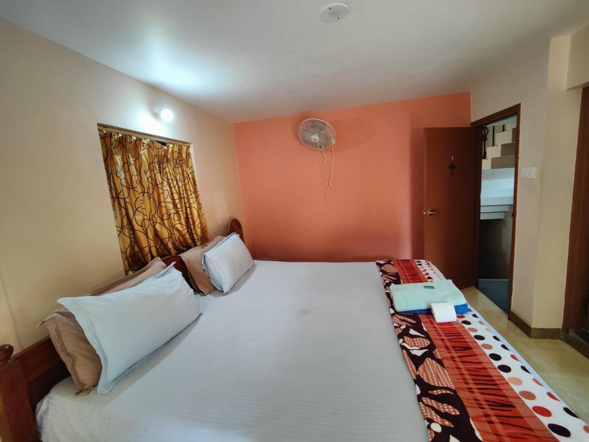 Menezes House Hotel Panaji Ngoại thất bức ảnh