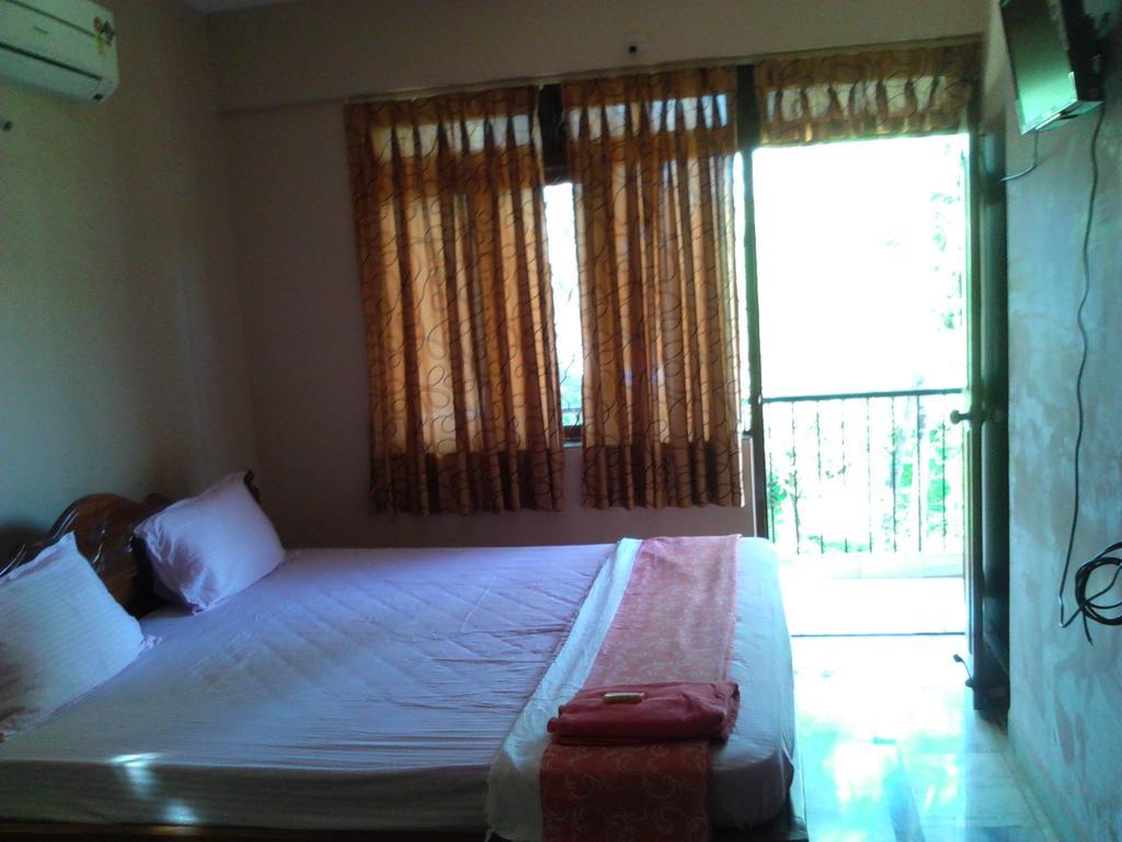 Menezes House Hotel Panaji Phòng bức ảnh