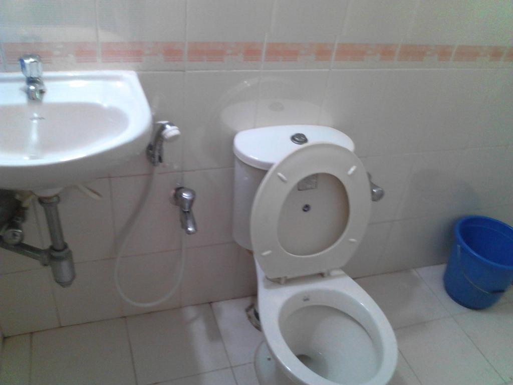 Menezes House Hotel Panaji Ngoại thất bức ảnh