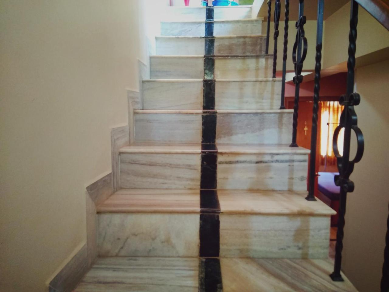 Menezes House Hotel Panaji Ngoại thất bức ảnh