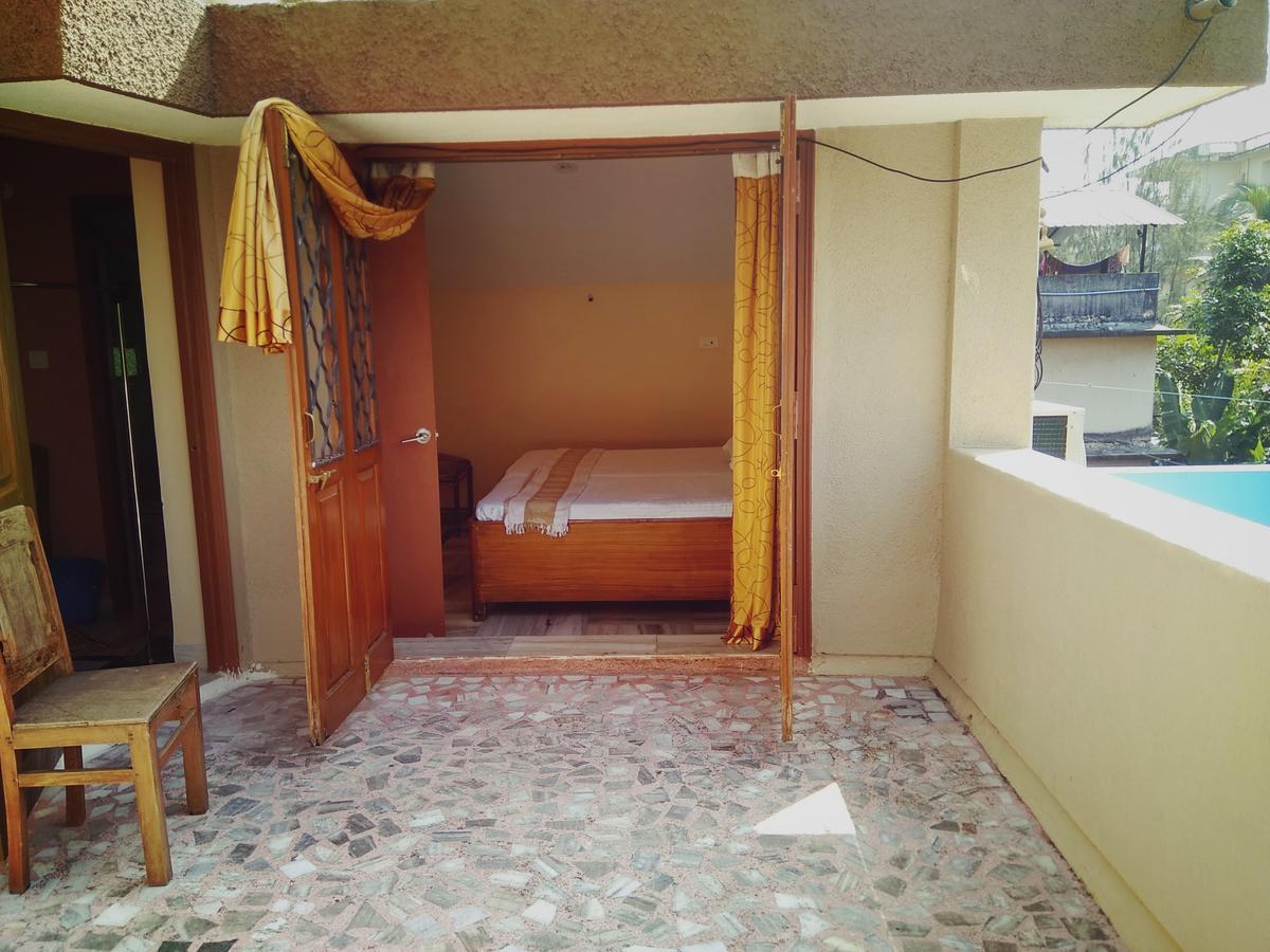 Menezes House Hotel Panaji Ngoại thất bức ảnh