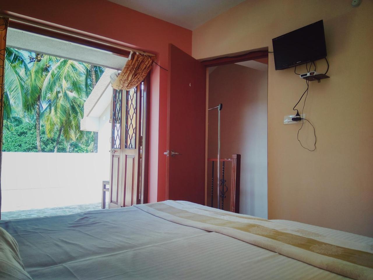 Menezes House Hotel Panaji Ngoại thất bức ảnh