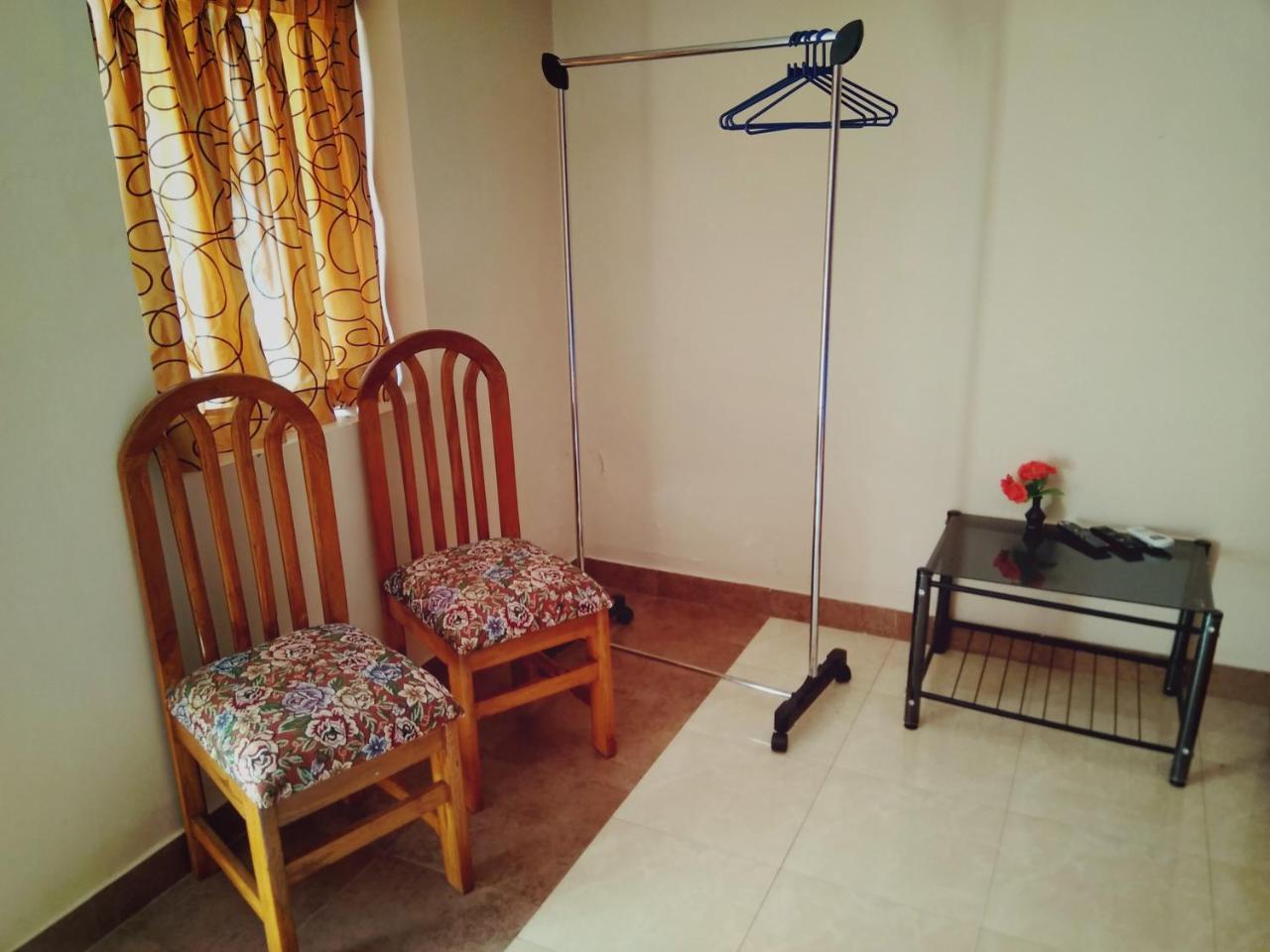 Menezes House Hotel Panaji Ngoại thất bức ảnh